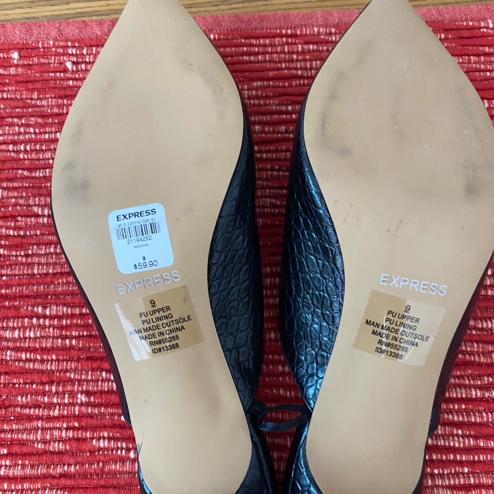 NWT vegan leather mules - Picture 7 of 8
